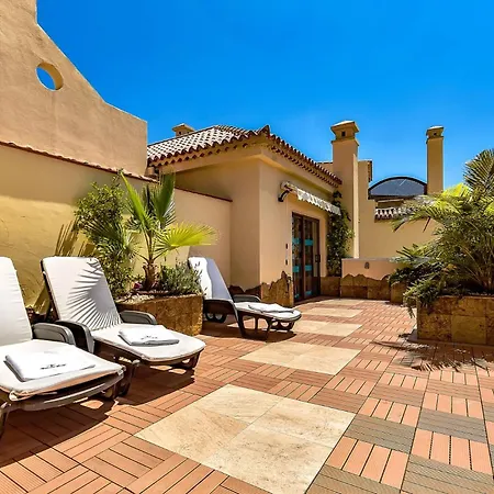 Apartamento Ocean View & Heated Pool