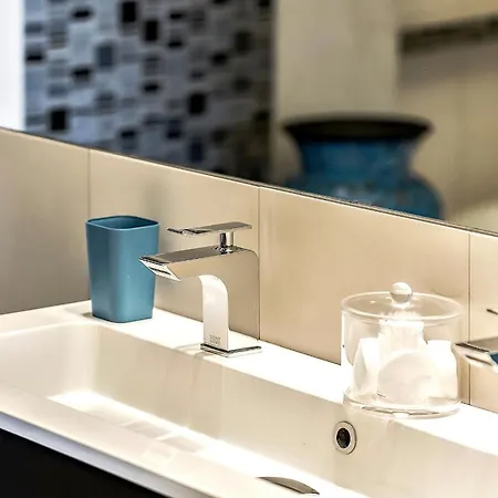 Ocean View & Heated Pool Apartament