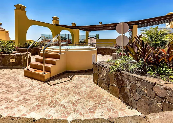 Ocean View & Heated Pool Costa Adeje (Tenerife)