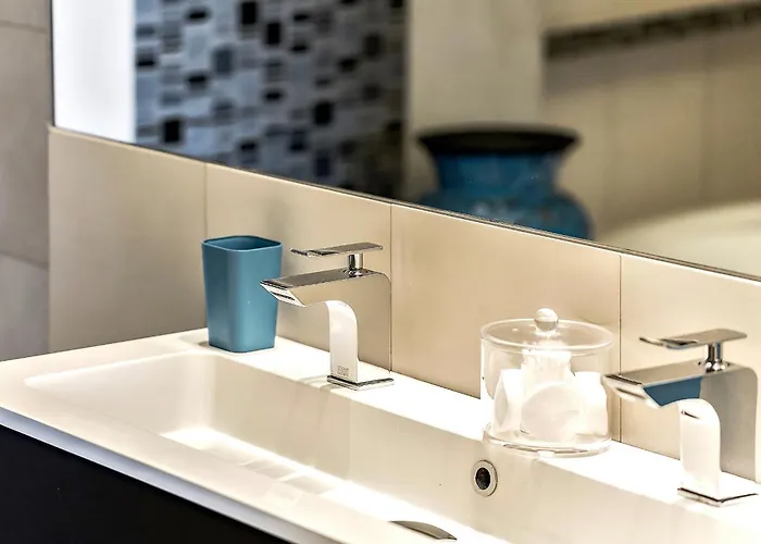 Ocean View & Heated Pool Apartament