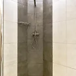 Ocean View & Heated Pool דירה