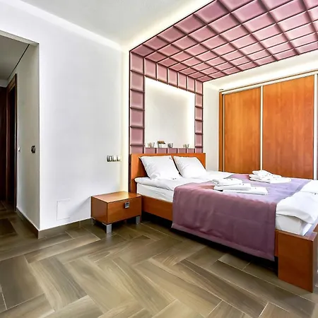 Apartament Ocean View & Heated Pool *